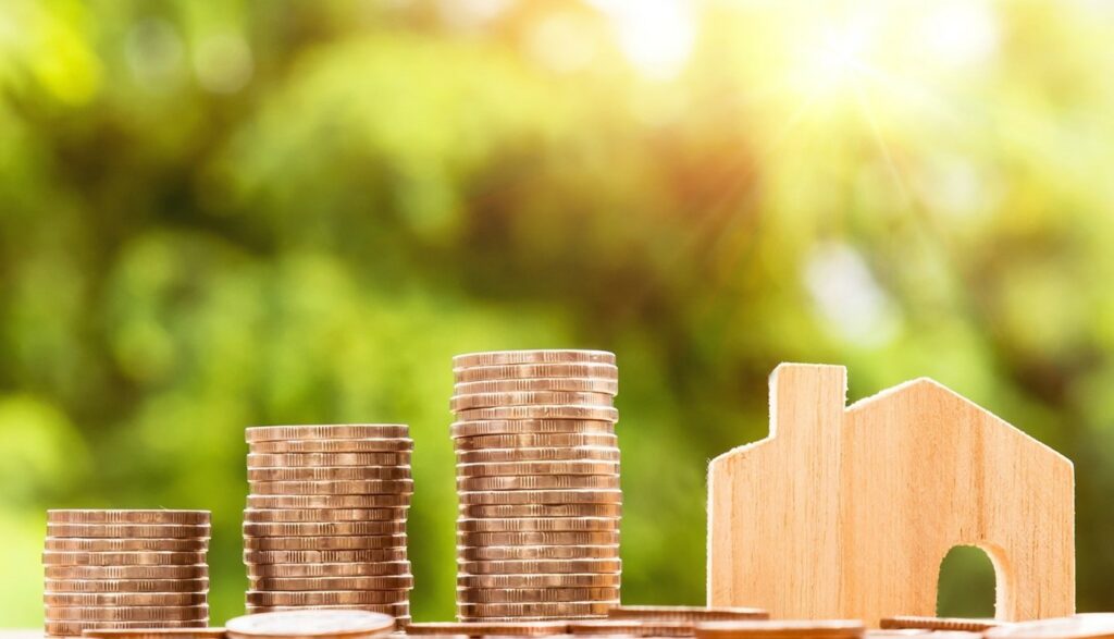 How interest rates affect property values?