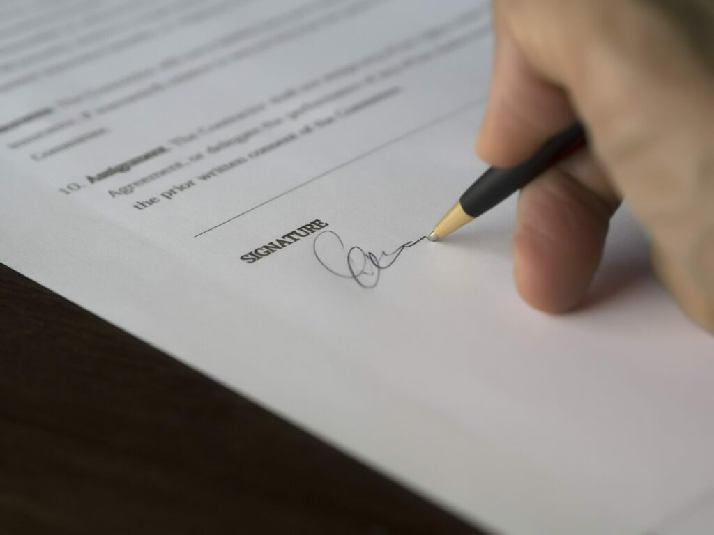 The Benefits and Risks of Co-Signing a Mortgage